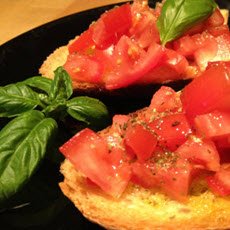 Bruschetta: Bruschetta with tomato.