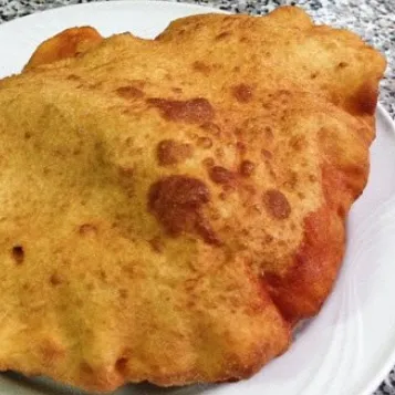Calzone Fritto ripieno.